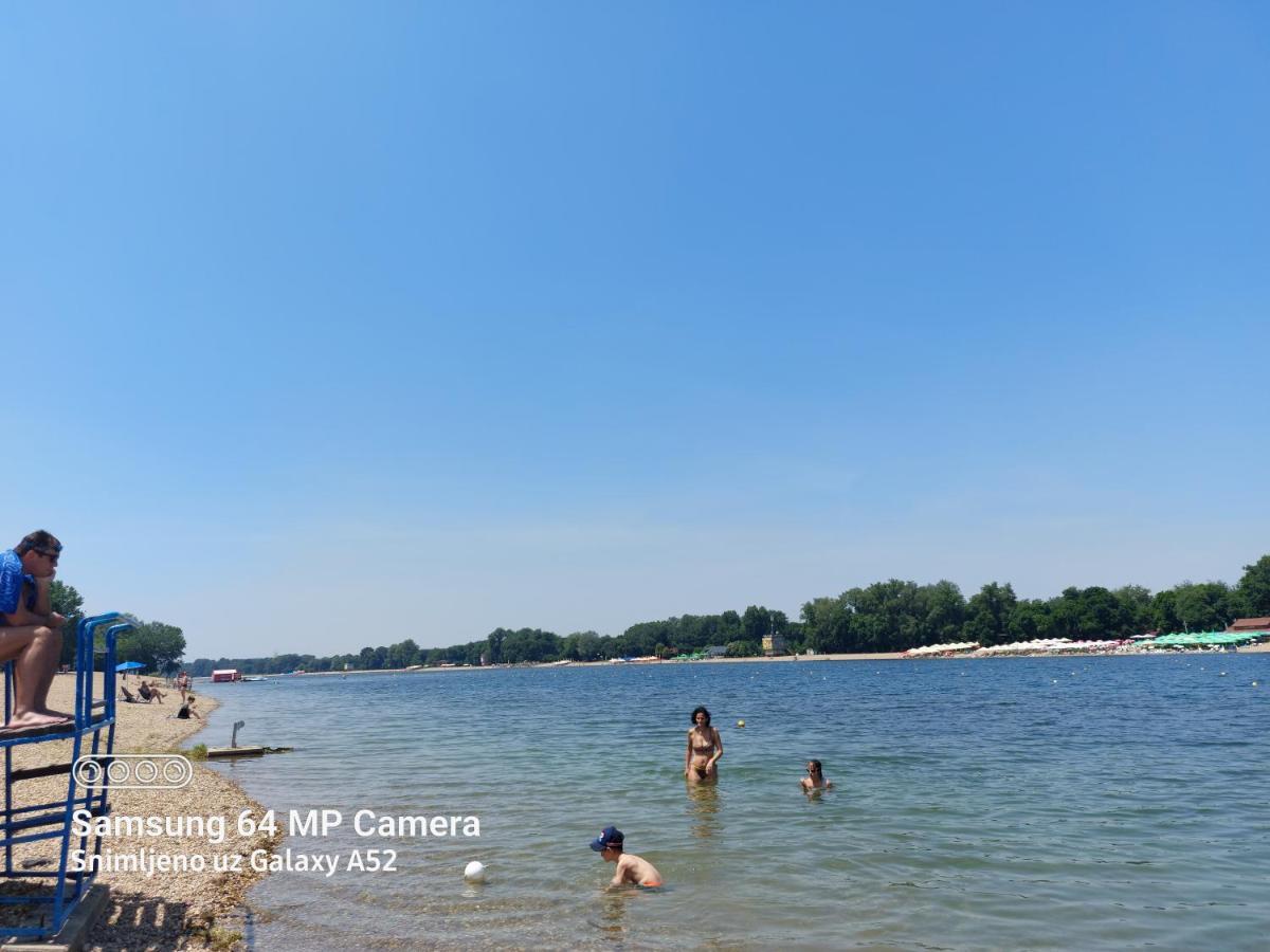 Apartment Daca Stan Белград Экстерьер фото