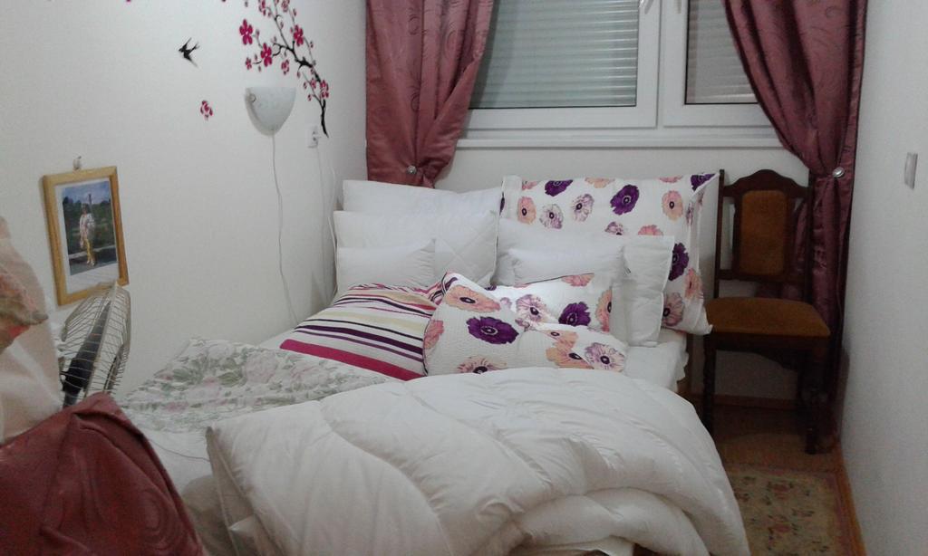 Apartment Daca Stan Белград Экстерьер фото